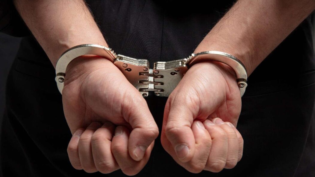 Visa holder arrested in handcuffs – immigration consequences of criminal charges in the United States