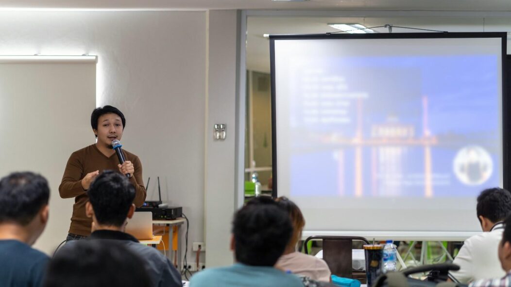 Professional presenting information on switching from work visa to EAD while I-485 adjustment of status is pending