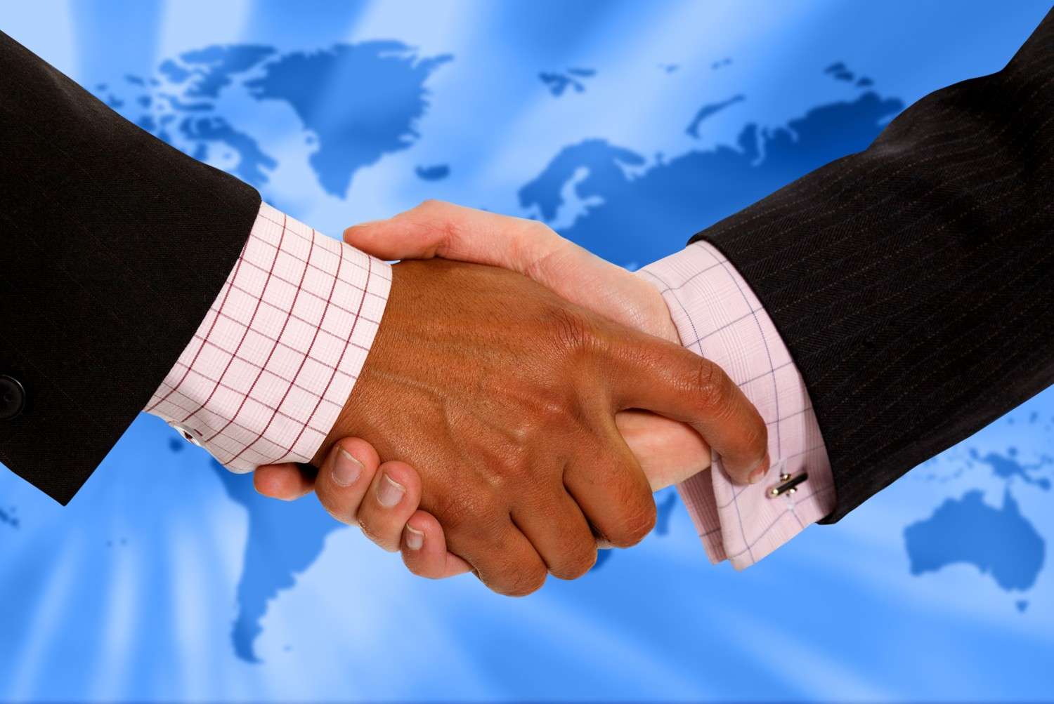 International Entrepreneur Program investment requirements and USCIS parole eligibility for startups